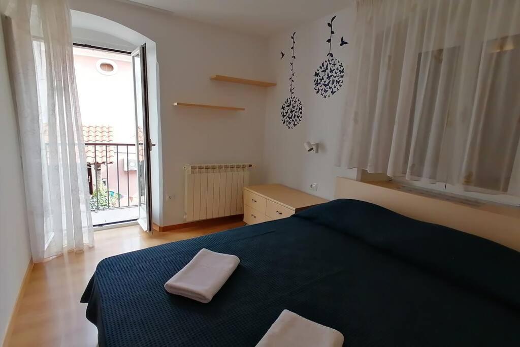 Apartment Veli Dvor Cres Zewnętrze zdjęcie